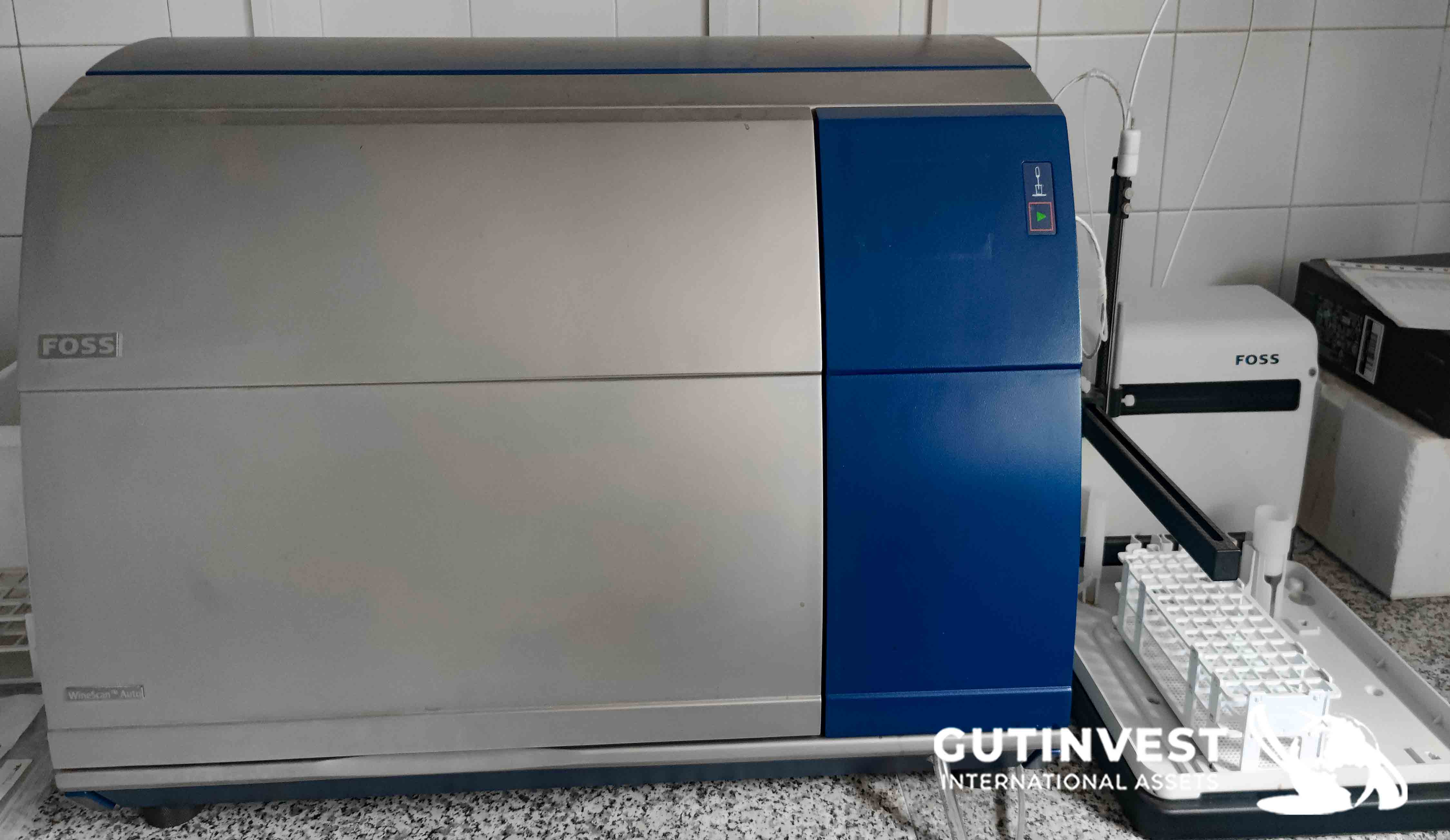 Wine analyzer - FTIR (auto sampler)