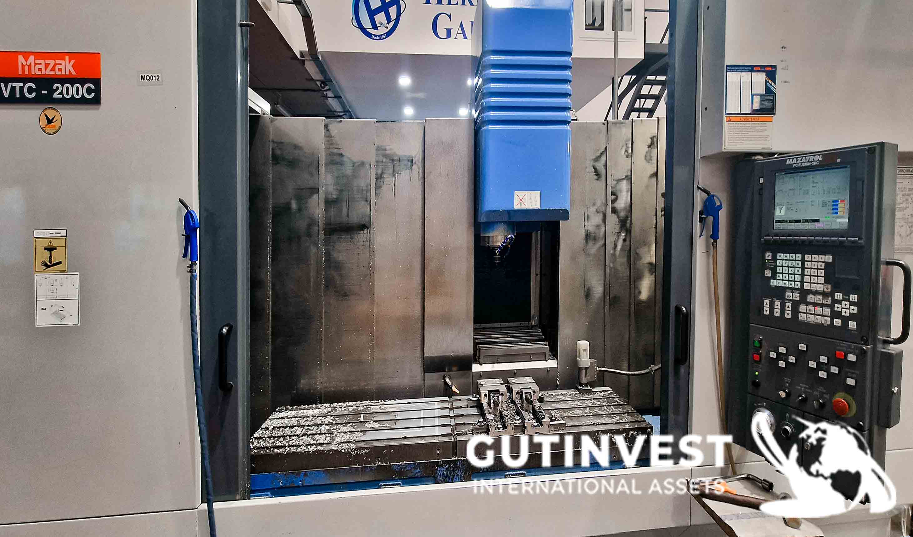Vertical machining center
