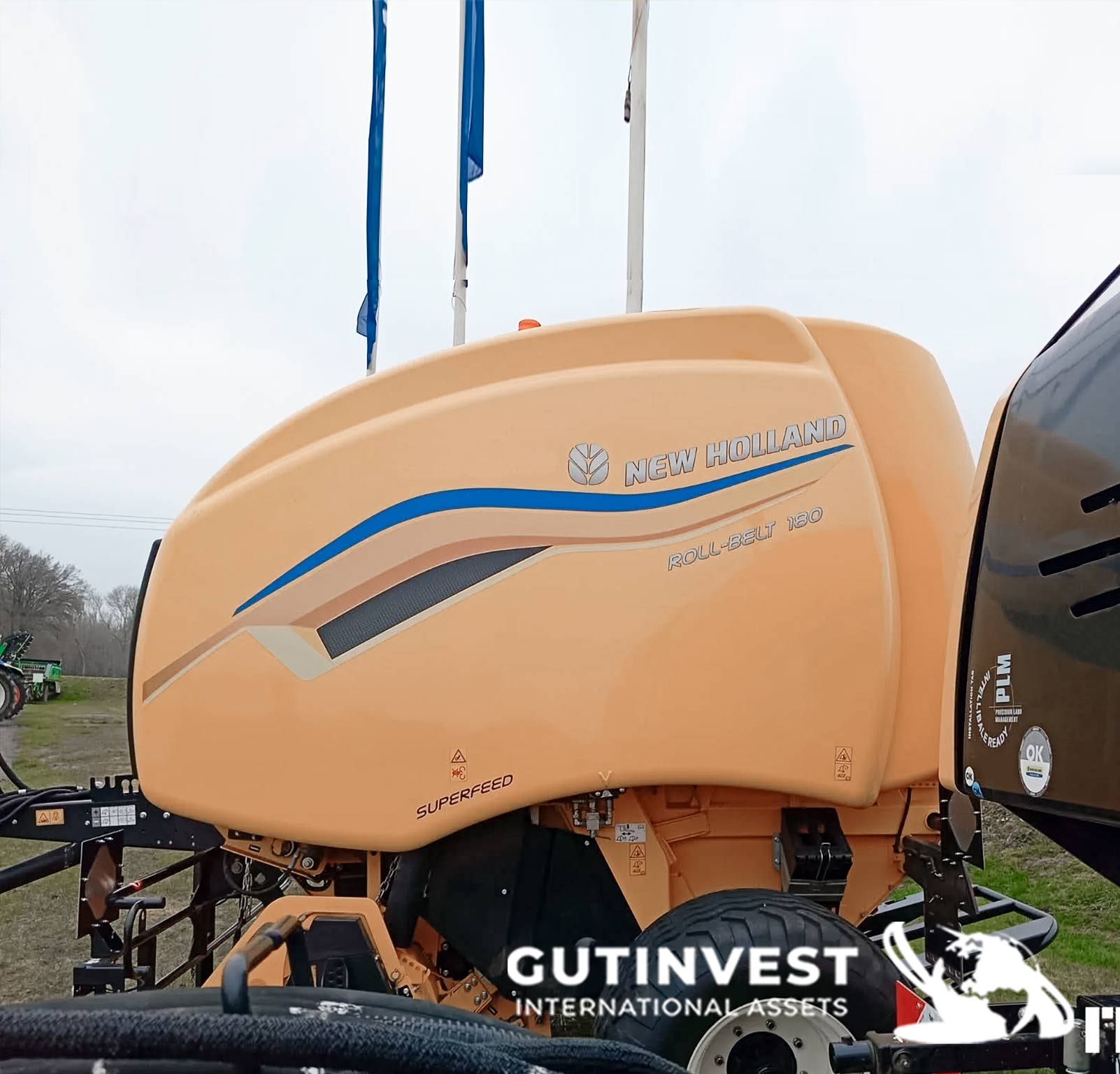 Round baler