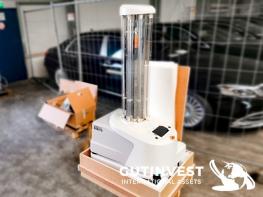 UVD Robot for disinfection in hospitals or laboratories